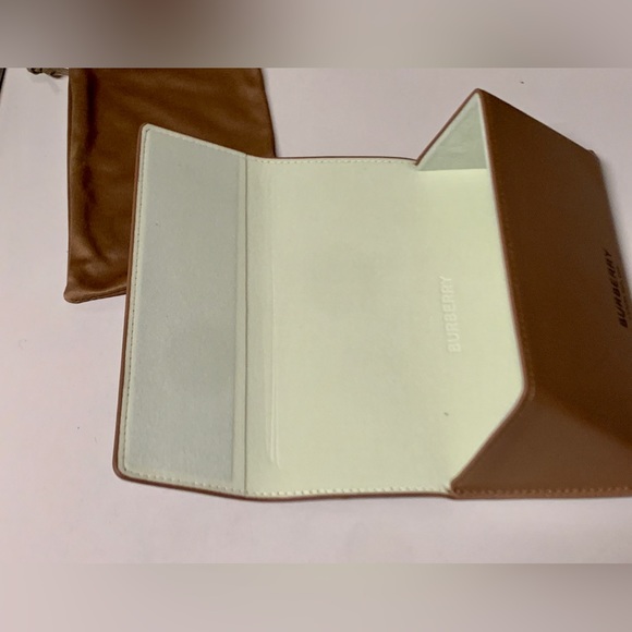 Burberry Camel Brown Leather Eyeglasses Case with Complete Set of Accessories - Picture 7 of 13